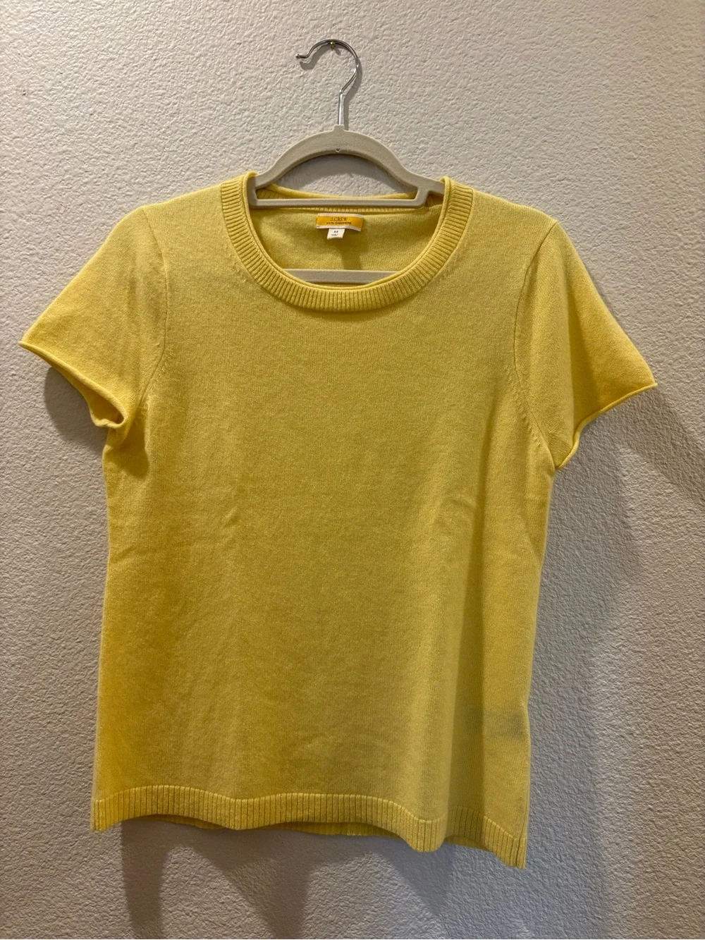 EUC J. Crew Short-Sleeve Cashmere Sweater in Butter Yellow, Size M